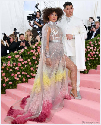 Met Gala Wallpaper