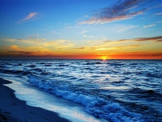 Blue Ocean Wallpaper Which Is Under The