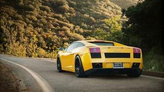 Wallpaper Yellow Road Lamborghini HD Background