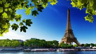 4k Ultra HD Paris Wallpaper Desktop Background