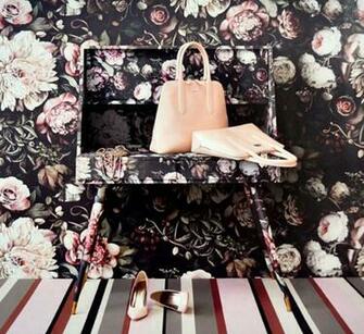 Designer Ellie Cashman S Dark Floral Wallpaper Went Viral