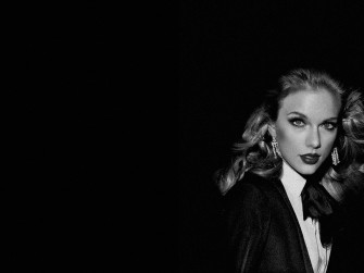 Black And White Taylor Swift Wallpaper