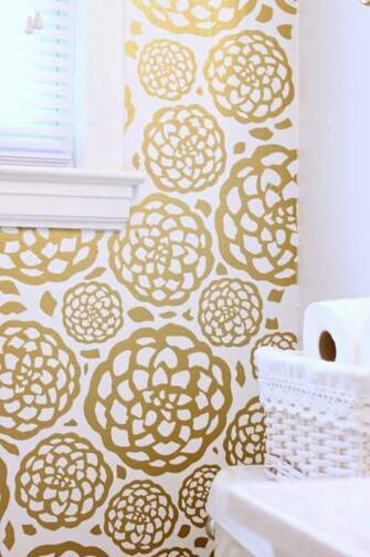 Here S What I Did To Create The Floral Faux Wallpaper