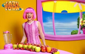 Stephanie Wallpaper Cartoonito Uk