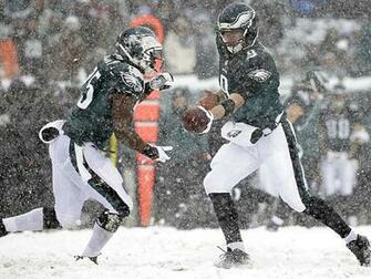 Nick Foles Eagles Snow