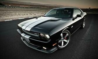 Dodge Challenger Srt8