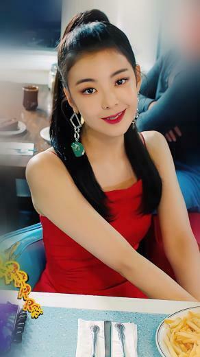 Itzy Icy Lia 4k Wallpaper