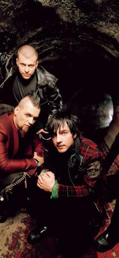 Pin Three Days Grace Break Actual News Gazubewya
