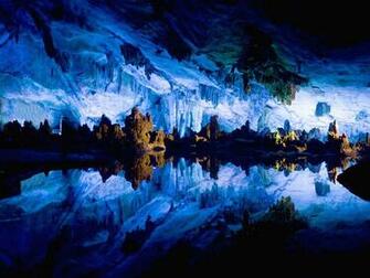 China Guilin Reed Flute Cave Desktop Wallpaper