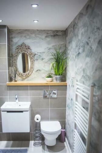 Carley S Colony Style Home Rock My Uk Daily Lifestyle