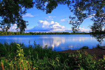 A Lake Wallpaper