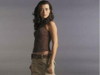 Cote De Pablo Wallpaper