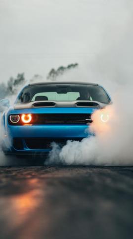 Downaload Dodge Challenger Hellcat Smoke Muscle Car