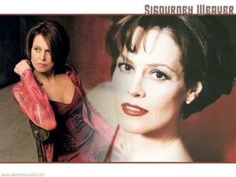 Sigourney Weaver Wallpaper