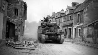War Sherman Tanks Monochrome Wallpaper