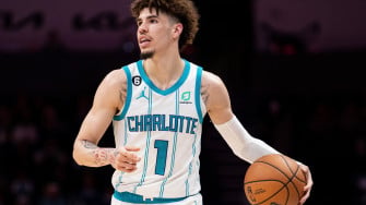 Hornets Ball Leaves Preseason Game With Sprained Ankle Ktsm News