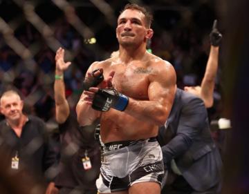 Charles Oliveira Def Michael Chandler At Ufc Best Photos