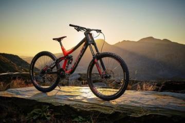 Best Downhill Bikes Wallpaper Teahub Io