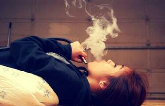 Smoke From Sleeping Girls HD Weed Wallpaper