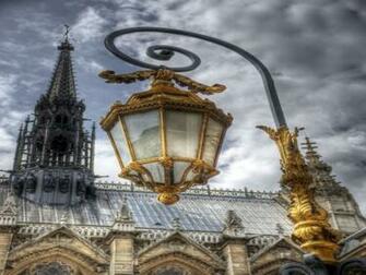 Paris Street Lamp Wallpaper