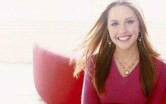 Amanda Bynes Wallpaper Pictures