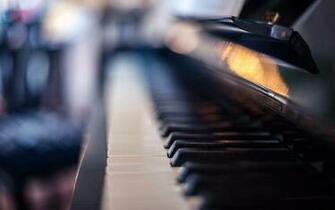 Piano Keyboard Music Wallpaper
