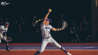 Bears Clinch Asun West Title With Doubleheader Sweep Over