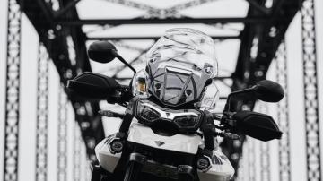 Wallpaper Triumph Tiger