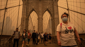 Orange Skies And Burning Eyes As Smoke Shrouds New York City The