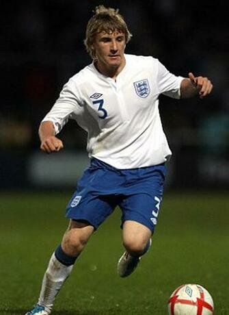Chelsea Fc Transfer Luke Shaw Become