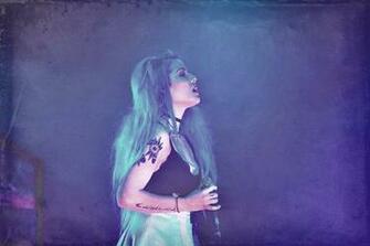 Halsey Wallpaper