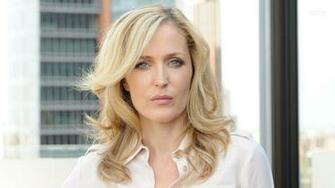 Gillian Anderson Gallery
