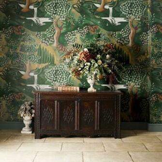 Bringing Walls To Life In Elizabethan Style Spend It