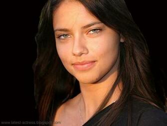 Adriana Lima Wallpaper