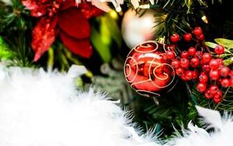 Happy Holidays Wallpaper