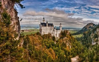 Neuschwanstein Castle Wallpaper Bavaria