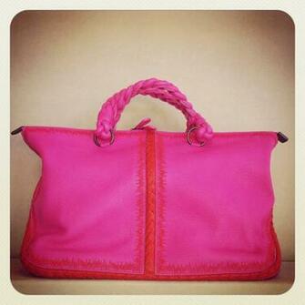 Pink Instagram Logo