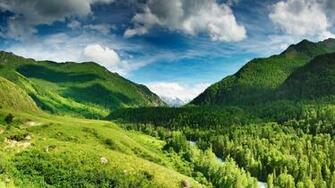 Green Mountains Wallpaper HD