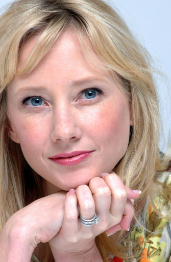 Anne Heche Photo Of Pics Wallpaper