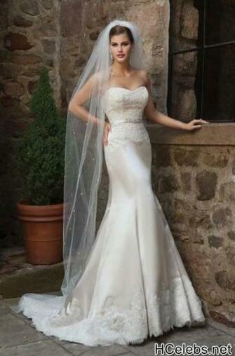 Kathy Ireland Style Wedding Dress