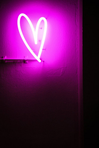Valentine S Day Wallpaper For Your Home Screen Aesthetic