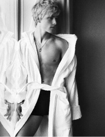 Mitch Hewer