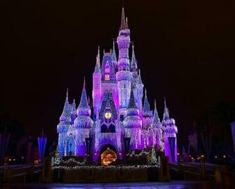Disney Castle In Christmas Wallpaper