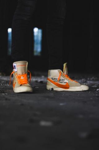 Social Media Marketing Best Shoe Sneaker Clothing