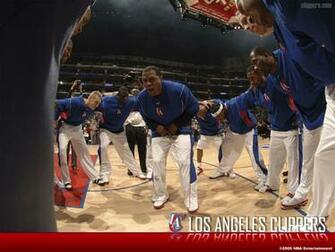 Related Pictures The Los Angeles Kings Gather Around Center Tyler