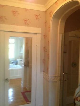 Cabbages And Roses Wallpaper Rooms Decor