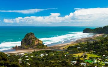 Coastal City In New Zealand