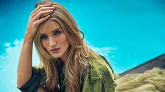 Rosie Huntington Whiteley Wallpaper HD