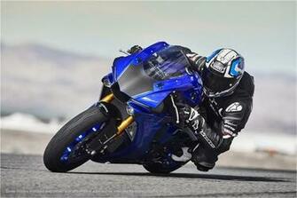 Yamaha Yzf R1 Price Is Rs Lakhs Motorbeam