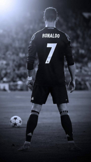 Grayscale Cristiano Ronaldo HD Football Wallpaper